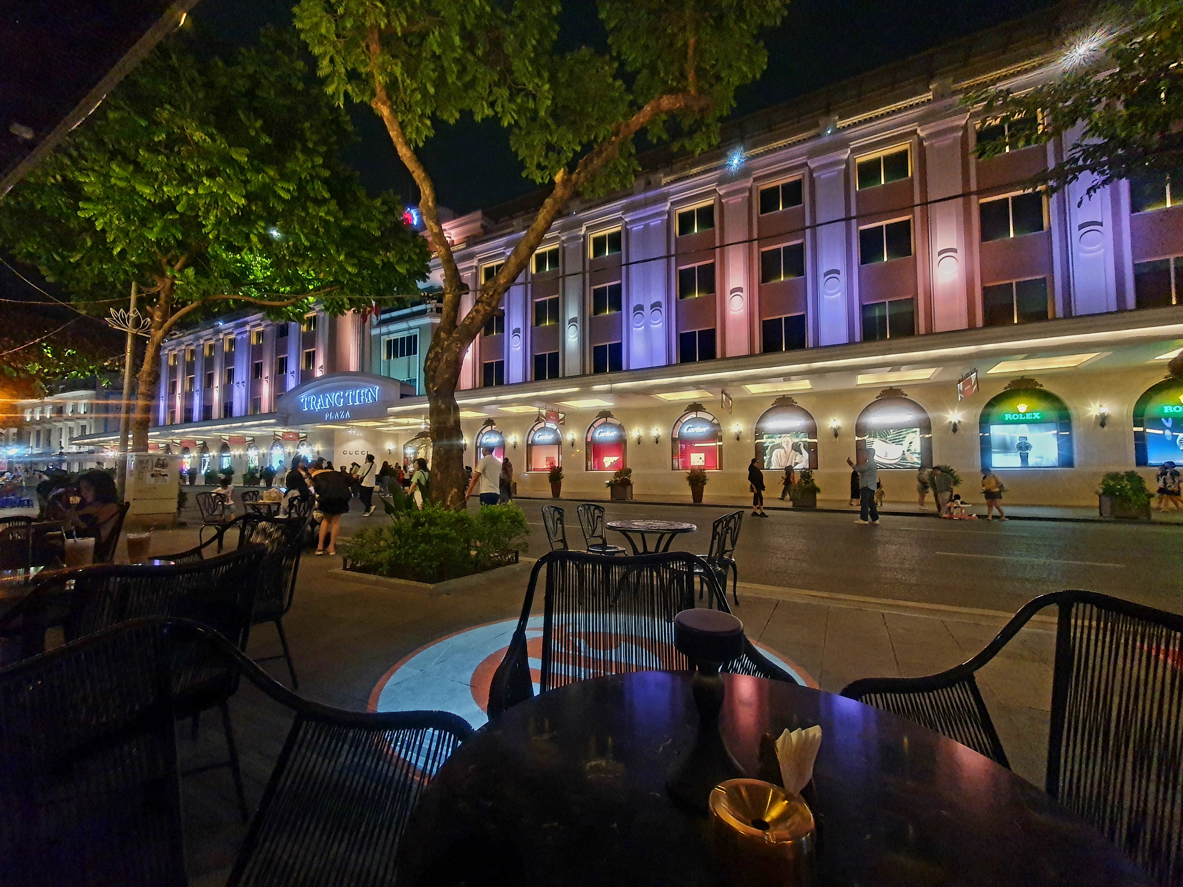 Original photo posted by the fugitive